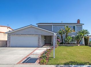 9121 Warfield Dr, Huntington Beach, CA 92646