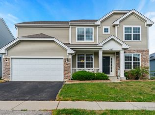 427 Minuet Cir, Volo, IL 60073