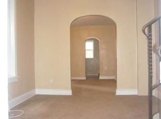 618 S 56th St, Philadelphia, PA 19143