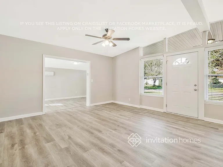 7444 Sandhurst Rd S — Photo 2