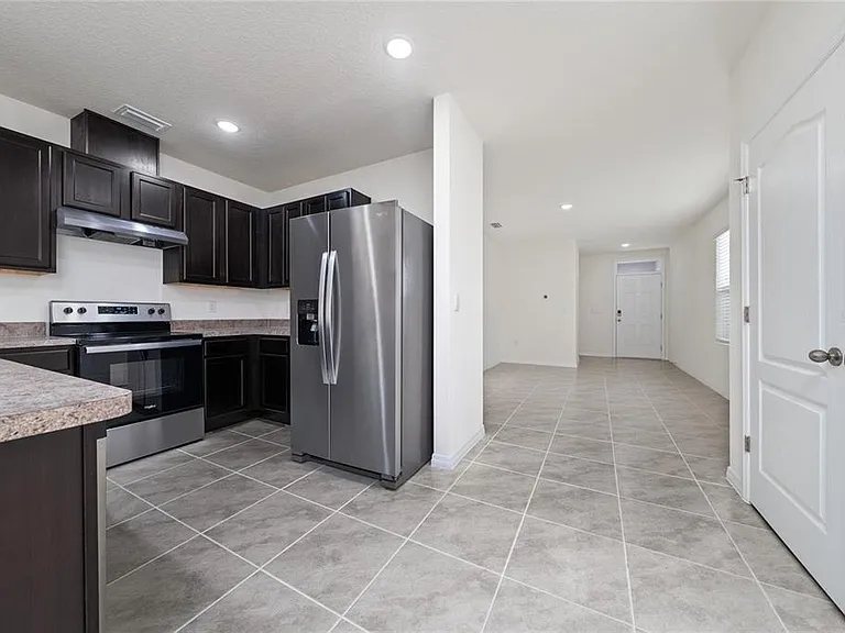 2667 Swooping Sparrow Dr — Photo 7