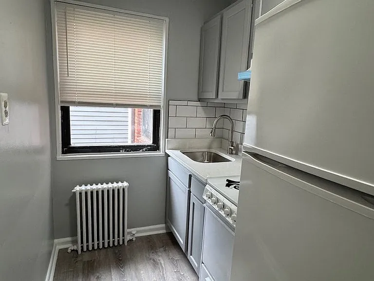 636 Newton Pl NW — Photo 12
