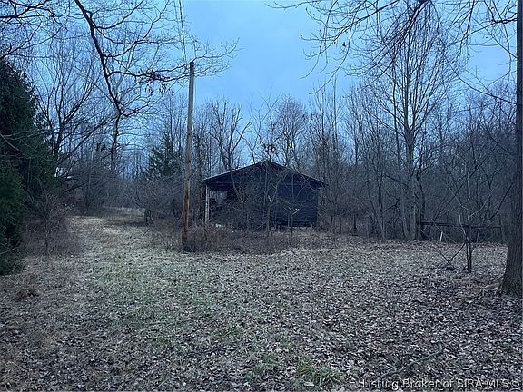 4th image of 6456 Highway 135 NE