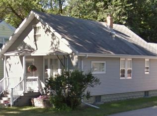 1118 12th St N, Fargo, ND 58102