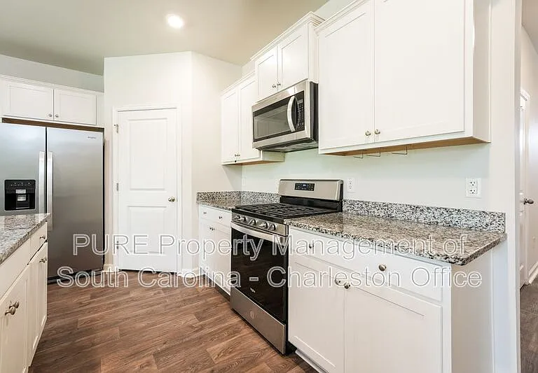 142 Summit View Dr — Photo 8