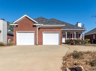 1012 Whitesville Walk Dr, Columbus, GA 31904