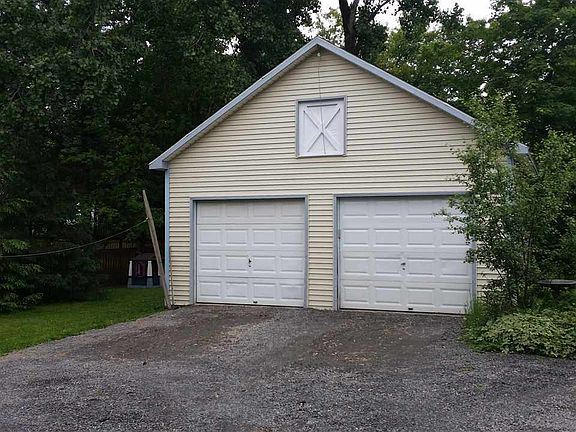 2nd image of 14 Judson St