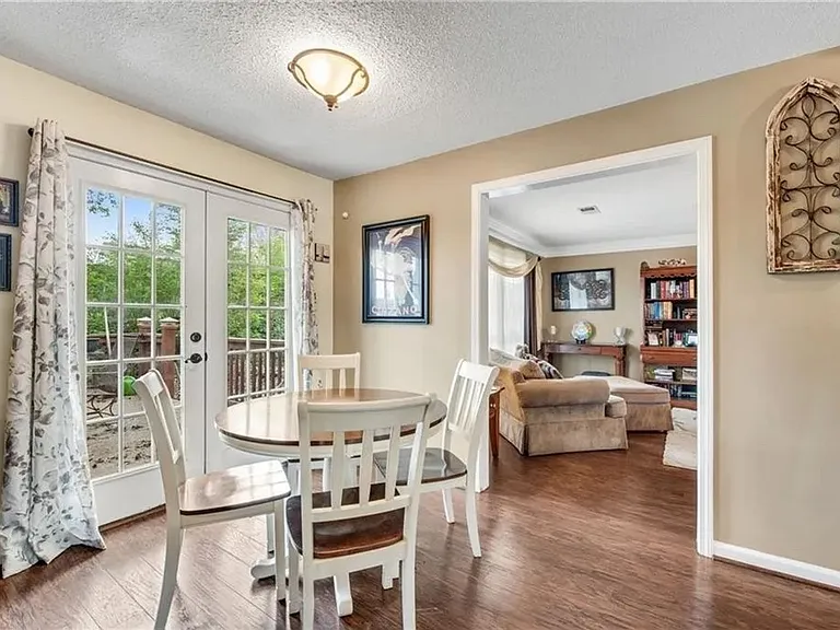 4828 Wilkie Way NW — Photo 12