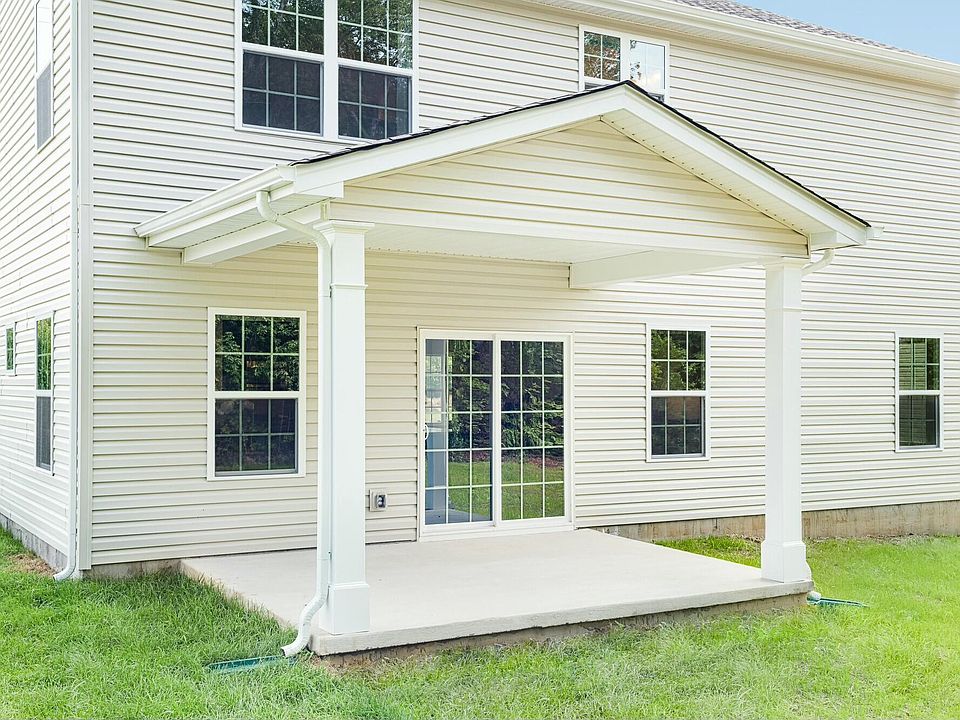 1st image of 804 Walker Ridge Way