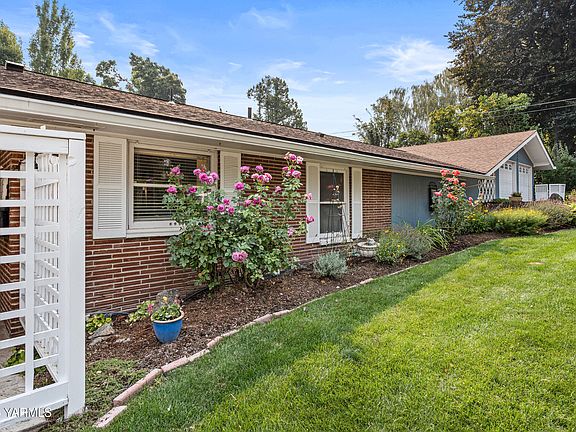 4th image of 119 Gilbert Dr