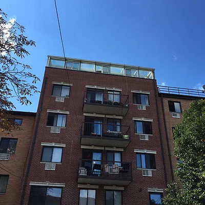 Rented by 18 REALTY | media 16