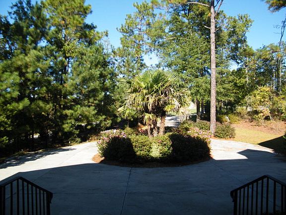 3rd image of 103 White Birch Ct