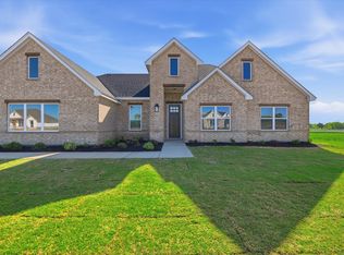 108 Cattleman Dr, Poolville, TX 76487