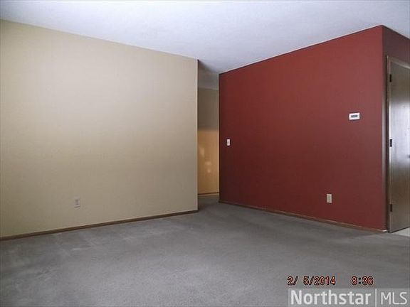 5th image of 10716 Dahlia St NW