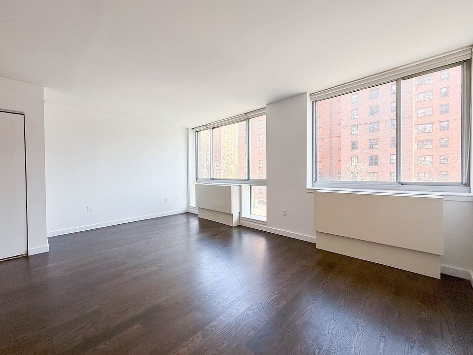 1st image of 310 E 2nd St APT 2C