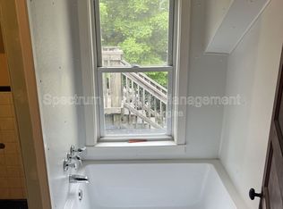 16 Park St #3, Waterville, ME 04901