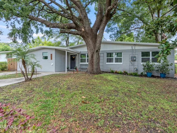6837 TOM THUMB Drive, Jacksonville, FL 32210