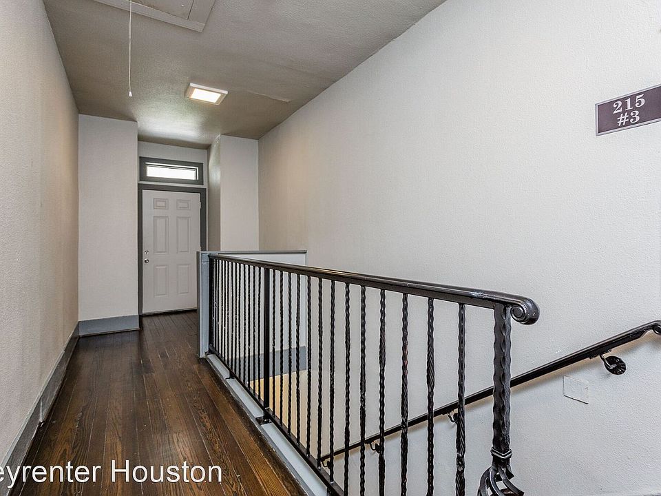 1st image of 215 N Milby St APT 4