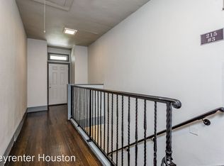 215 N Milby St APT 4, Houston, TX 77003