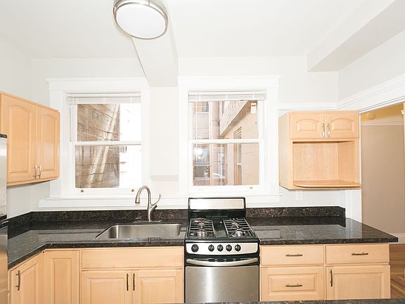 4th image of 346 Leavenworth St APT 102
