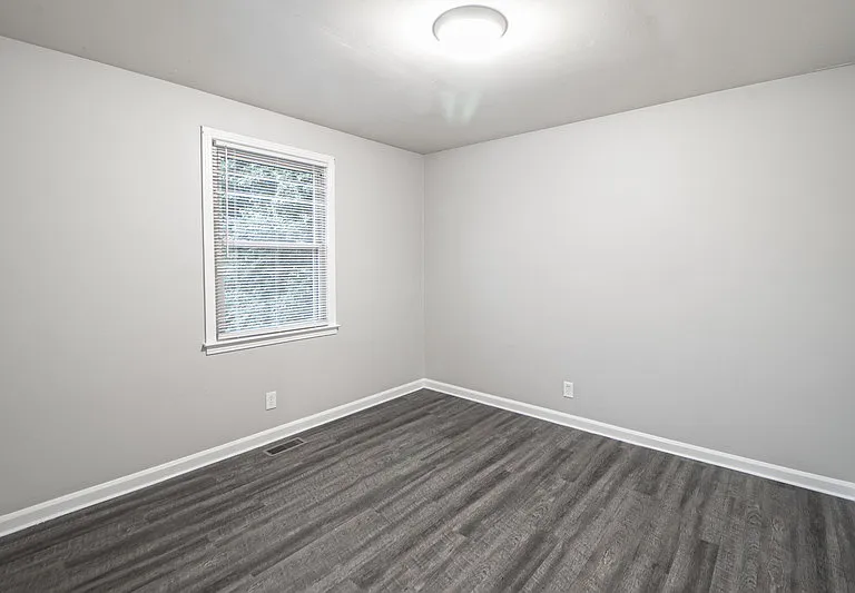 1436D McCan Dr — Photo 12