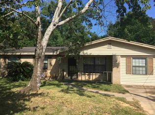 7764 Graves Rd, Pensacola, FL 32514
