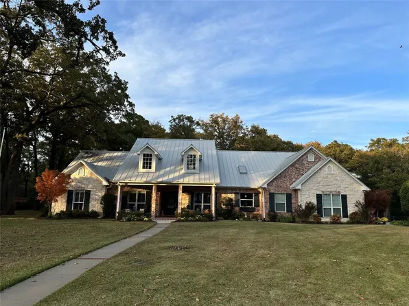 301 Turtle Creek Dr, Sulphur Springs, TX 75482