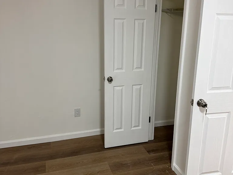 358 Adams Ave #1 — Photo 6