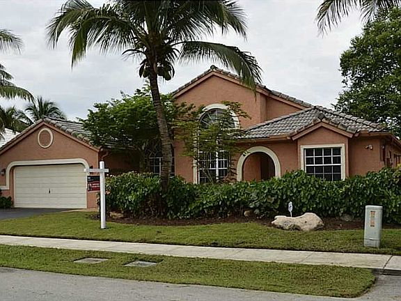 2nd image of 9601 N Orchard Cir
