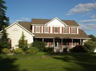 109 Stone Ridge Rd, Dingmans Ferry, PA 18328