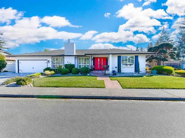 150 Valley Oaks Drive, Santa Rosa, CA 95409