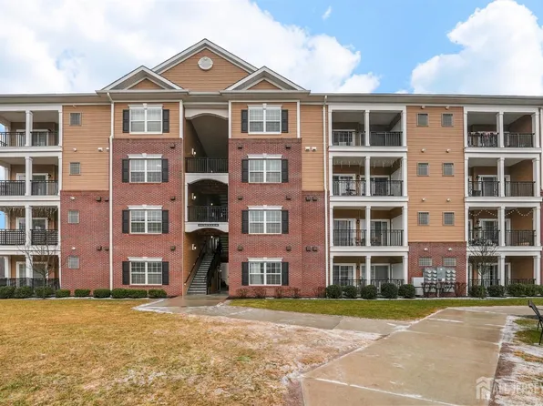 931 Campbell St, South Plainfield, NJ 07080