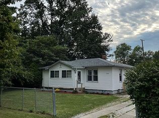 2122 N 26th St, Terre Haute, IN 47804