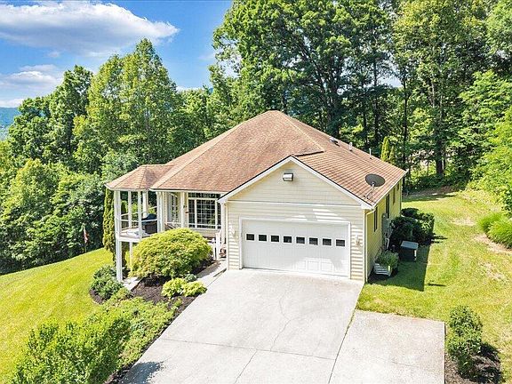 2nd image of 11010 Catawba Rd