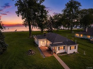 9435 Lakeshore View Rd, Bridgeport, NY 13030