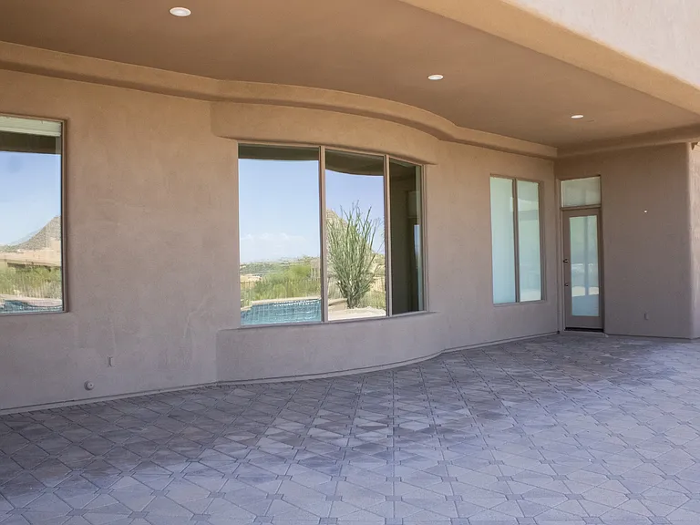 Covered Outdoor Living Area