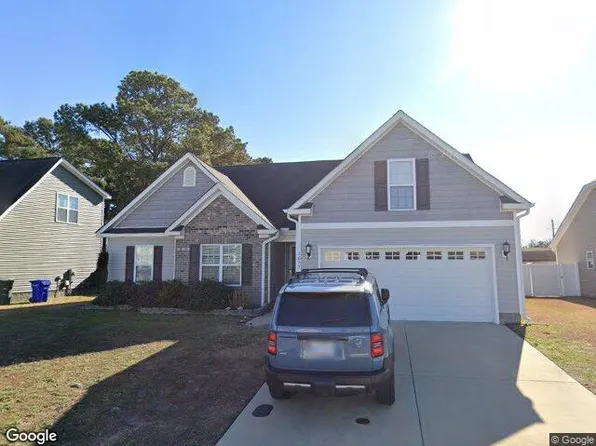 2657 Rhinestone Dr, Greenville, NC 28590