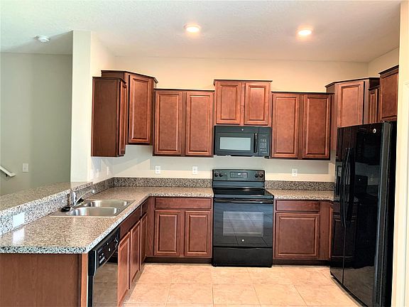 4th image of 7671 Ginger Lily Ct