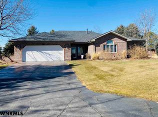 917 Flamingo Ct, Scottsbluff, NE 69361