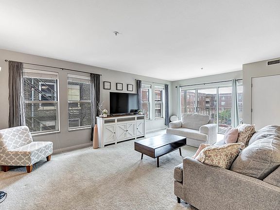 3rd image of 118 S Washington St #304B