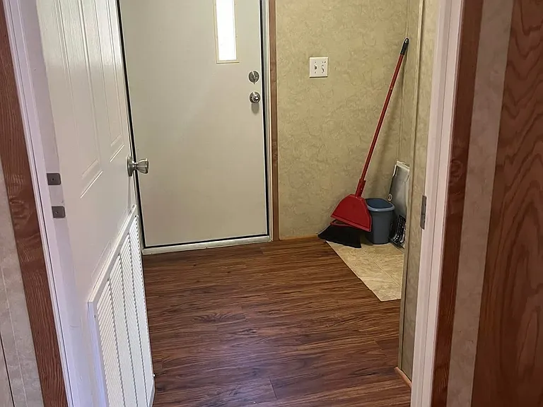 23817 Rouse Rd — Photo 10