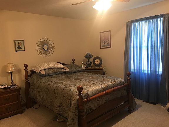5th image of 204 S Lincoln Ave