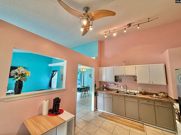 4th image of 212 Jaybird Ln