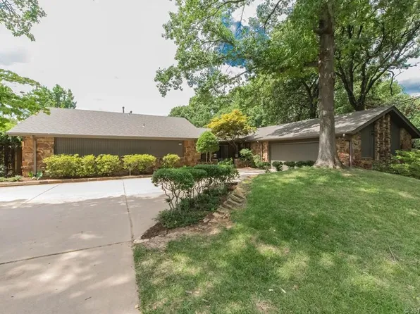 4222 E 108th St S, Tulsa, OK 74137