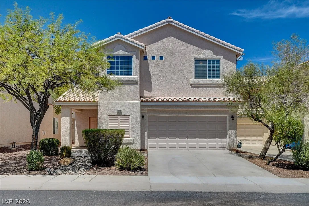 3 bed, 2.5 bath, 1796 sqft, $1,895 — Photo 1