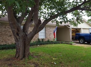 6440 Old Mill Cir, Watauga, TX 76148