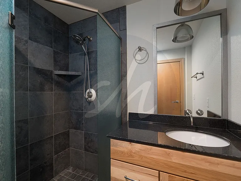 417 E Kiowa St #1203 — Photo 6