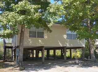 106 Clipper Cv, Freeport, FL 32439