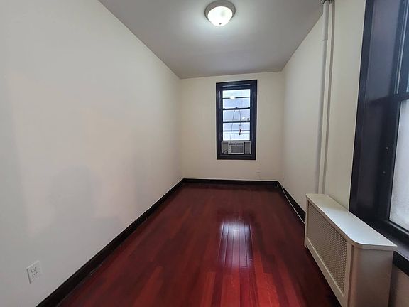 3rd image of 250 W 78th St APT 4CR