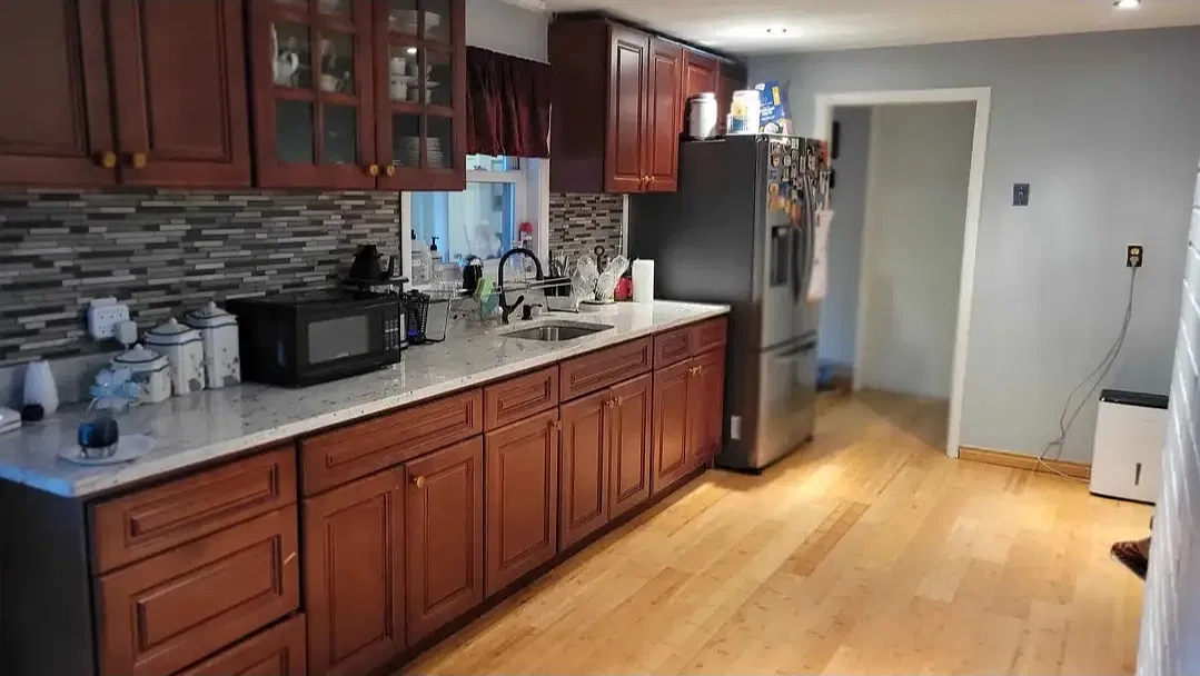 3 bed, 1.5 bath, 1400 sqft, $3,500 — Photo 1